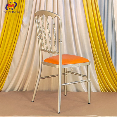 Klasik Standart Alüminyum Düğün Chiavari Sandalye 500Lbs Ağırlık Kapasitesi
